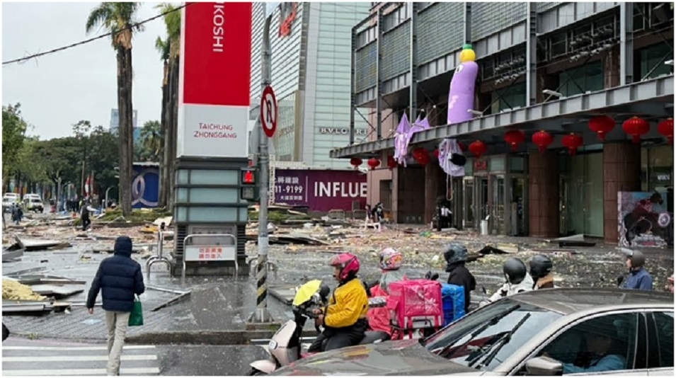 Gas Explosion At Taiwan Food Court 
