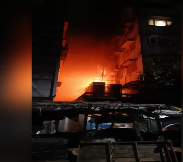 15 Killed As Fire Rips Through Hotel