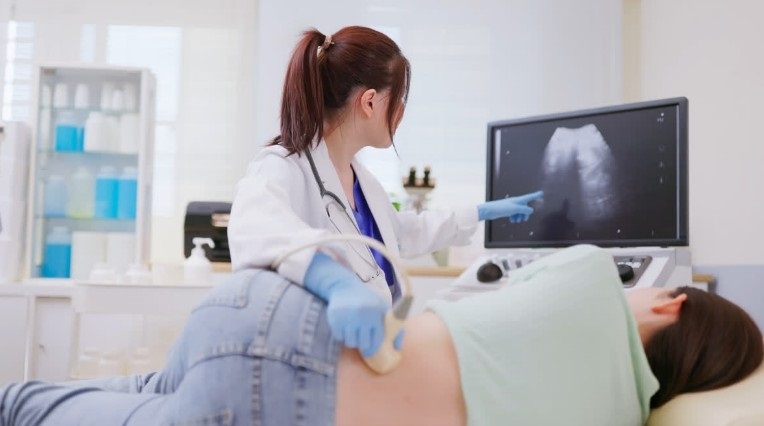 Why The Chances Of Kidney Stones Increase In Summe