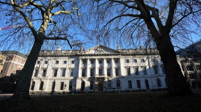 UK Residents Hit Crowdfund