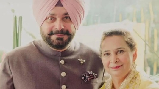 Navjot Kaur Sidhu Quits Congress, Slams Punjab Leadership Over ‘Corruption and Infighting’