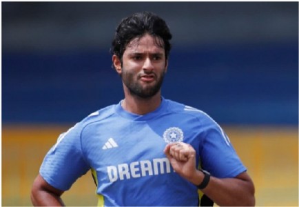 Dube Keeps It Simple As Men In Blue Trust Phases Over Flash