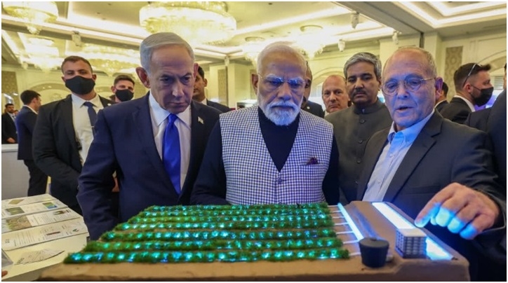 Modi Visits Israeli Tech Innovation Exhibition