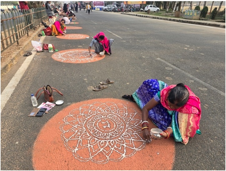  A Muslim Womans Gajalakshmi Jhoti Painting Lights Up Balasore Street