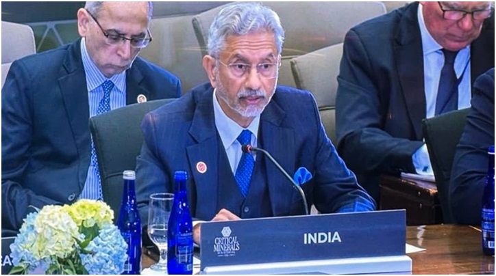 EAM Jaishankar Flags