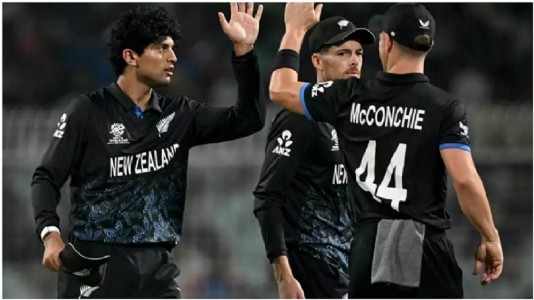 ‘Is It A Clean Catch?’ Fans React To Daryl Mitchell’s Controversial Diving Catch To Dismiss Aiden Markram