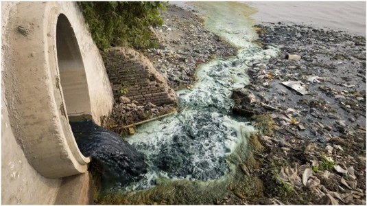 Indian Scientists Develop Nanofibre Membranes That Remove 99% Toxic Dye Contamiation From Textile Waste