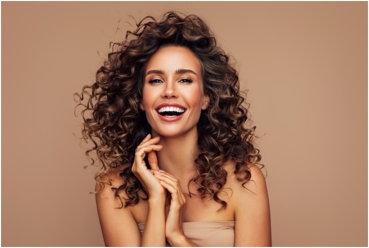 5 Reasons Curly-Haired People Should Stop Combing
