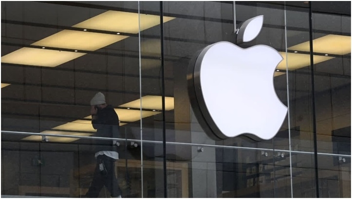 Apple Unveils 30 Billion Broadcom Pact To Boost US