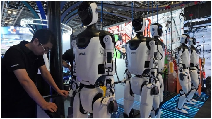 US Bans Foreign-Made Humanoid Robots Targeting China Over National Security