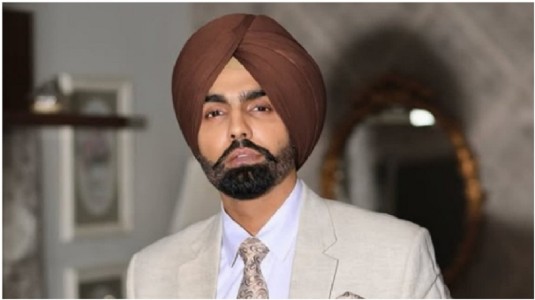 Punjabi Singer Ammy Virk Escapes Unhurt In Shoot Out On Convoy In Canada